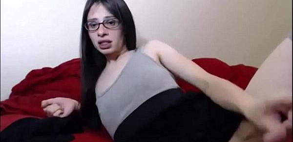  Cute Trap With Glasses Explodes All Over Herself